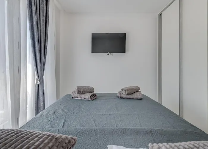 Lejlighed Luxury Apart, Beach, Swimming Pool, Okrug, Trogir Kovacic