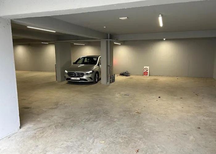 Luxury Apart, Beach, Swimming Pool, Okrug, Trogir *