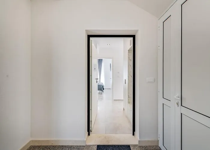 Lejlighed Luxury Apart, Beach, Swimming Pool, Okrug, Trogir