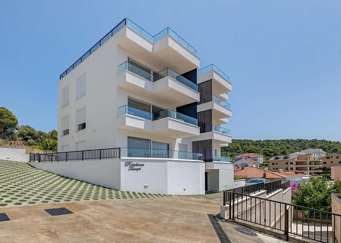 Luxury Apart, Beach, Swimming Pool, Okrug, Trogir * Kovacic